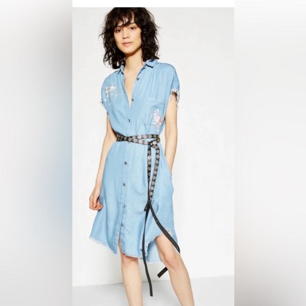 THE KOOPLES Denim Chambray Floral Embroidered Shirtdress Size 3 Large.
